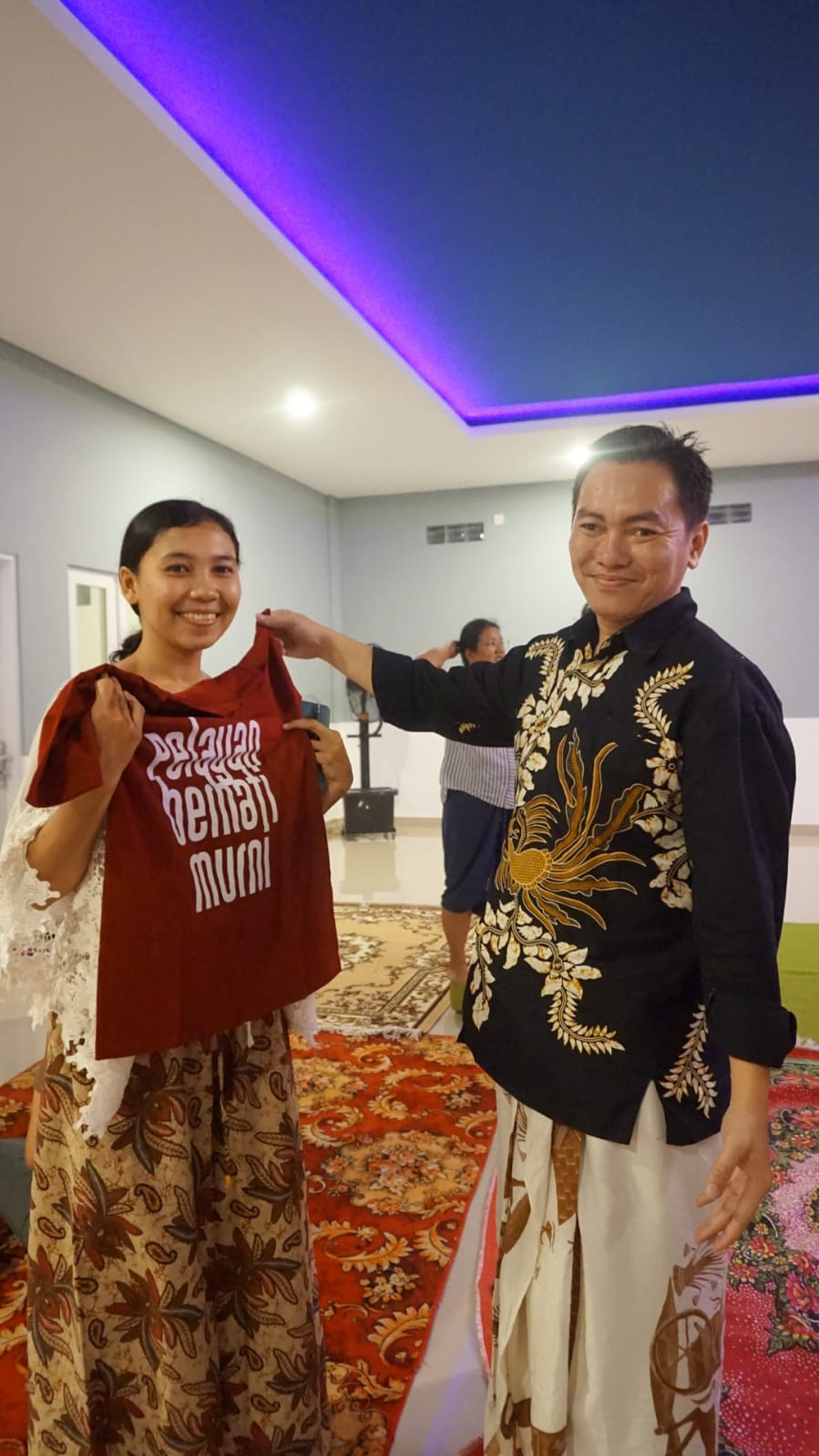 PENGALAMAN MELAMPAUI KONSEP